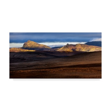 Maciej Duczynski 'Iceland Landscape 13' Canvas Art,12x24